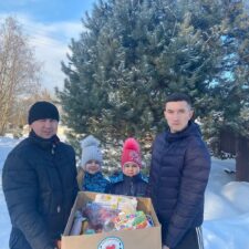 Мы помогаем семьям, инвалидам, пенсионерам жить лучше