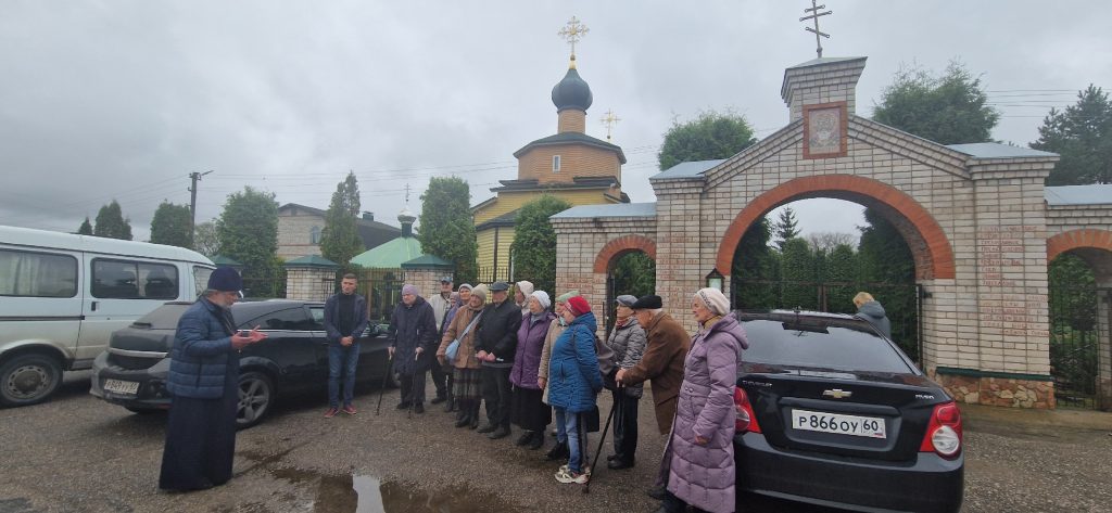 Волшебное путешествие в Новосокольники организовал фонд “ОБЪЕДИНЕНИЕ” для пенсионеров